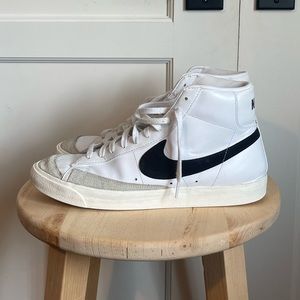 Nike Blazer Mid 77 - Size 13